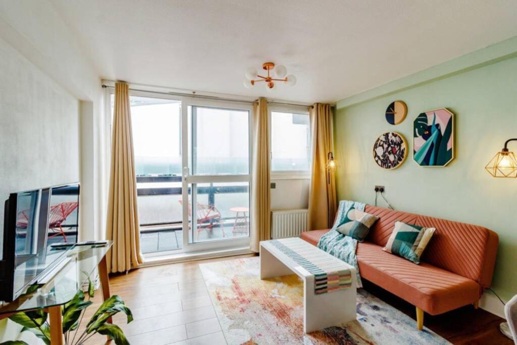 Super Spacious 2 Bedroom Apt 20Mn From Central. London Eksteriør billede